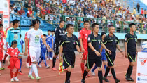 Khi V.League nguội lửa