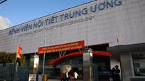 Truy tố nhóm đối tượng hành hung Giám đốc Bệnh viện Nôi tiết Trung ương