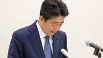 Cựu Thủ tướng Nhật Bản Shinzo Abe xin lỗi người dân