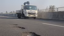 Xem xét dừng thu phí cao tốc Đà Nẵng - Quảng Ngãi để khắc phục hư hỏng