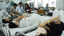 Va chạm trên đường cao tốc Long Thành, cả nhà phải nhập viện