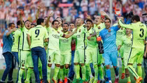 Màn ăn mừng chức vô địch của Barca