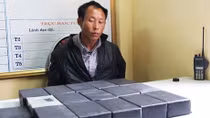 Dùng xe tải vận chuyển 31 bánh heroin