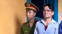 Bị giang hồ đâm chết vì thua bạc không chung tiền