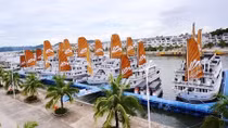 Từ 15/7, tàu du lịch trên vịnh Hạ Long phải lắp thiết bị xử lý nước thải la canh