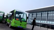 Thu giá vé xe điện sai quy định, bị phạt 8 triệu đồng