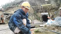 Gặp người thoát nạn trong gang tấc vụ sập hầm thủy điện