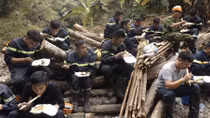 Cuộc đua với thời gian của hàng trăm cán bộ, chiến sĩ trong lòng hầm 