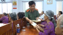 Thứ trưởng Nguyễn Văn Sơn thăm Trung tâm phụng dưỡng người có công cách mạng