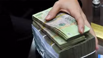Hàng loạt phụ nữ sập bẫy "nhân viên hải quan" dởm