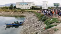 Giăng lưới bắt cá phát hiện xác người trôi trên sông
