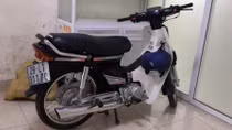 Vào kí túc xá trường học “rình” trộm xe