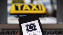 Sẽ tổng kết thí điểm xe Grab và Uber vào tháng 11-2017