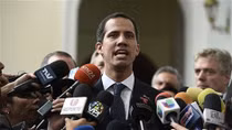 Venezuela với vòng xoáy cuộc chiến từ bên ngoài