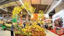 VinMart hỗ trợ địa điểm bán hoa, cây cảnh Tết