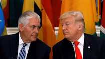 Những thay đổi bất ngờ trong chính quyền Tổng thống Trump