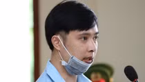 Sản xuất tiền giả rồi lên mạng... rao bán