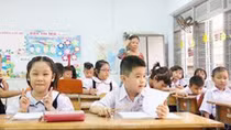 Đổi mới sách giáo khoa: Đừng để “bình mới rượu cũ”