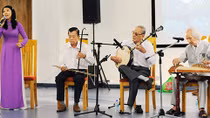 Đờn ca tài tử thời “”chạy show”