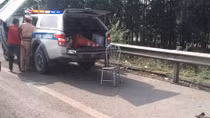 Thăng cấp bậc hàm cán bộ CSGT hi sinh khi làm nhiệm vụ trên cao tốc Hà Nội- Thái Nguyên