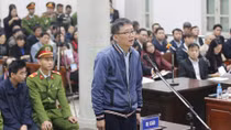 Thấy gì từ những đại án đang xử?