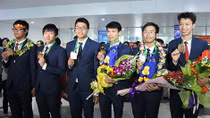 Đề xuất tặng Huân chương Lao động cho học sinh đạt Huy chương vàng thế giới