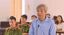 Nguyên hiệu trưởng lừa chạy biên chế chiếm đoạt 1,5 tỷ đồng