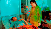 Tự đâm thủng bụng mình rồi trình báo bị cướp tiền