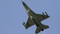 Syria bắn rơi máy bay chiến đấu Israel ở Damascus