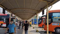 Hà Nội bỏ giãn cách trên các phương tiện vận tải liên tỉnh