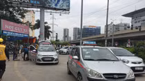Bộ Giao thông vận tải chưa đồng ý gia hạn niên hạn xe taxi
