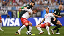 Đan Mạch 1-1 Australia: Nghẹt thở đến phút cuối