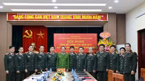 Gắn kết công tác xây dựng pháp luật với thi hành pháp luật