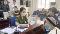 Tận tụy phục vụ nhân dân làm CCCD