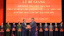 Bế giảng lớp bồi dưỡng cán bộ quy hoạch cấp chiến lược khóa XIII của Đảng