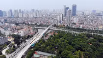 Bay trên tuyến đường sắt Nhổn - Ga Hà Nội chậm tiến độ nhiều năm qua
