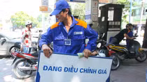 Giá xăng lên cao nhất từ đầu năm