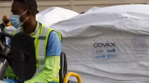 Cơ chế COVAX: Tồn tại và thách thức