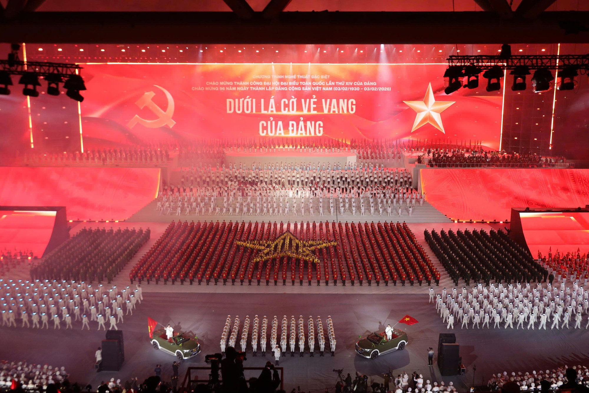 Những hình ảnh ấn tượng của CAND trong chương trình nghệ thuật chào mừng thành công Đại hội Đảng -0