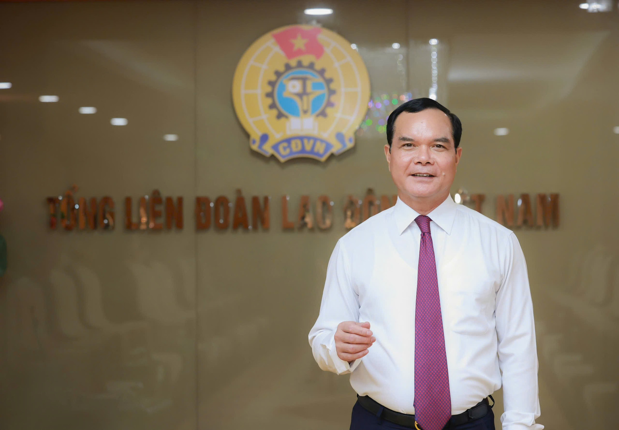 “Xây dựng giai cấp công nhân Việt Nam hiện đại, lớn mạnh trong kỷ nguyên phát triển mới của dân tộc” -0