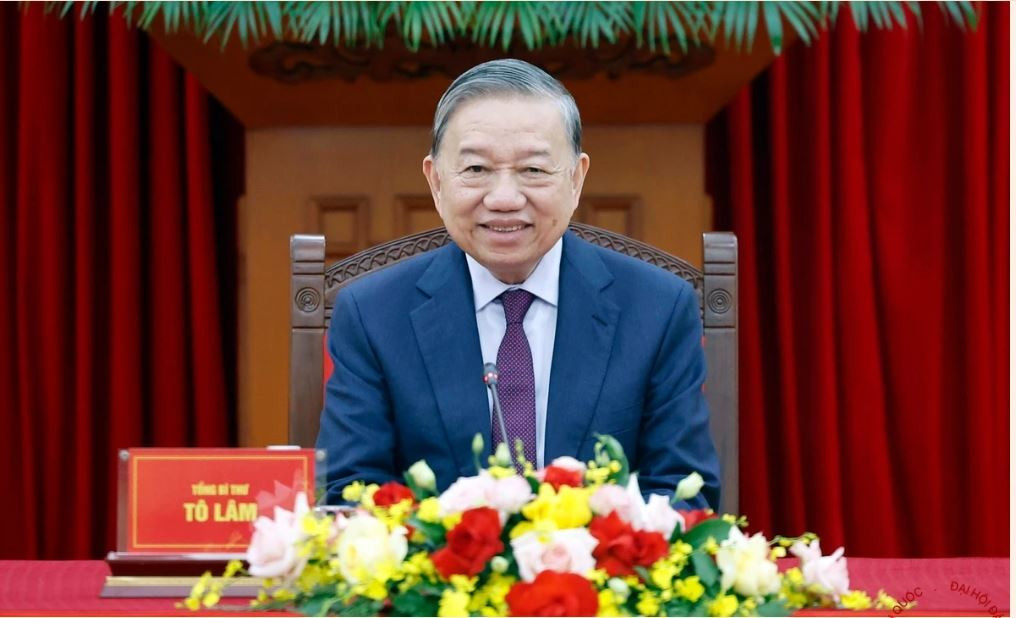 Vững bước dưới cờ Đảng -0