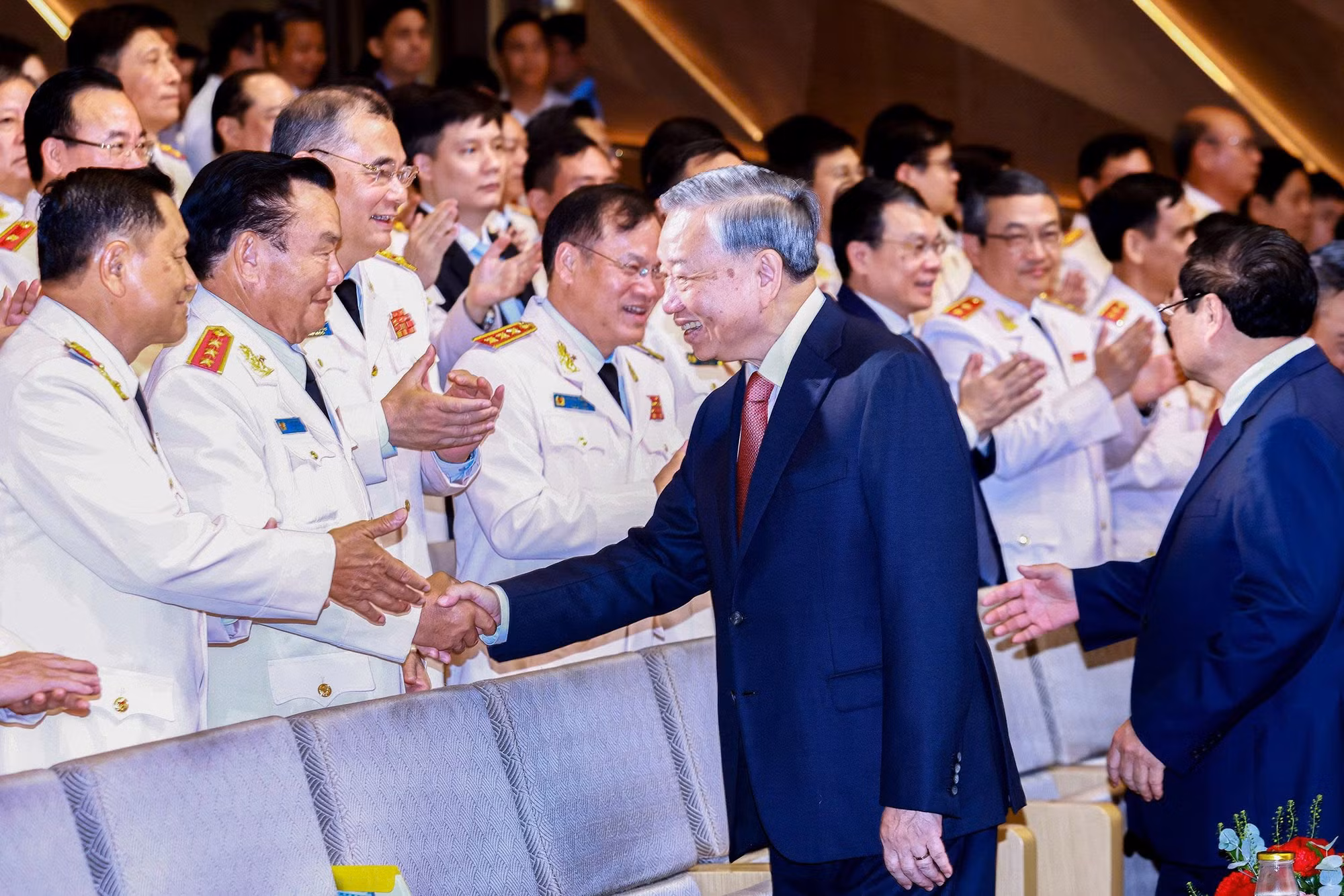 z7713508329486_d79e573bd204175f1cd9eba232f06c31.jpg -2