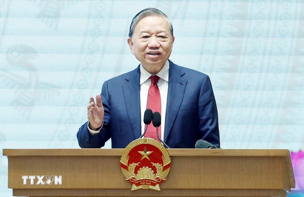 Tổng Bí thư Tô Lâm: Chuyển mạnh và thực chất tư duy 'quản lý' sang 'kiến tạo phát triển,' chấm dứt đùn đẩy, né tránh