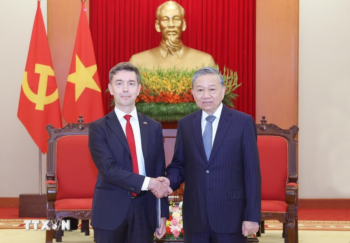 Đại sứ EU chúc mừng, đánh giá cao vai trò lãnh đạo của Tổng Bí thư Tô Lâm -0