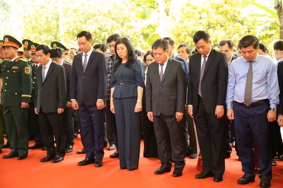 anh-2-3383.jpg