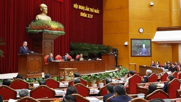 Kết quả Hội nghị lần thứ nhất Ban Chấp hành Trung ương Đảng khoá XIV