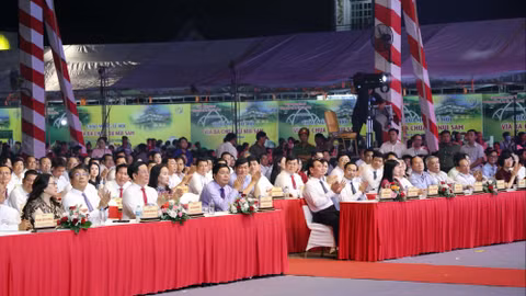 Các đại biểu tham dự Lễ khai hội Vía Bà Chúa Xứ Núi Sam năm 2026.