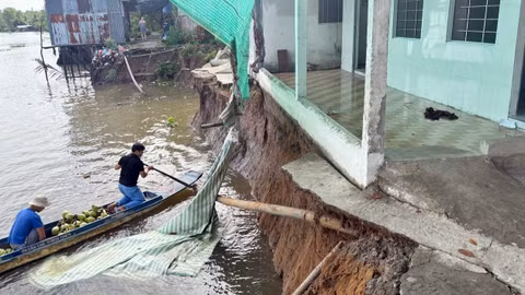 Sạt lở bờ sông ở TP Cần Thơ: Vẫn chỉ ứng phó tạm bợ