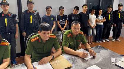 Triệt phá đường dây buôn lậu hàng hóa xuyên biên giới trị giá nghìn tỷ đồng