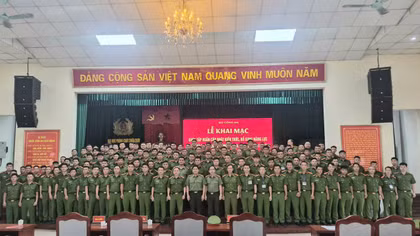Nâng cao năng lực phòng thủ dân sự và cứu nạn cứu hộ cho Công an xã miền núi